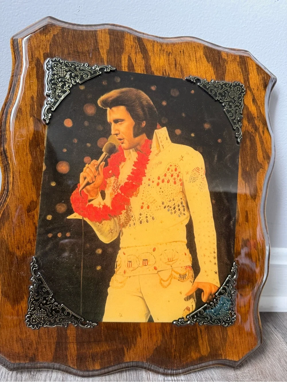 VTG Elvis Gold Wood Framed Wall Plaque Decor Music Decor